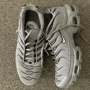2018
Air Max Plus TN 'Wolf Grey'. Great condition. Size 8.5